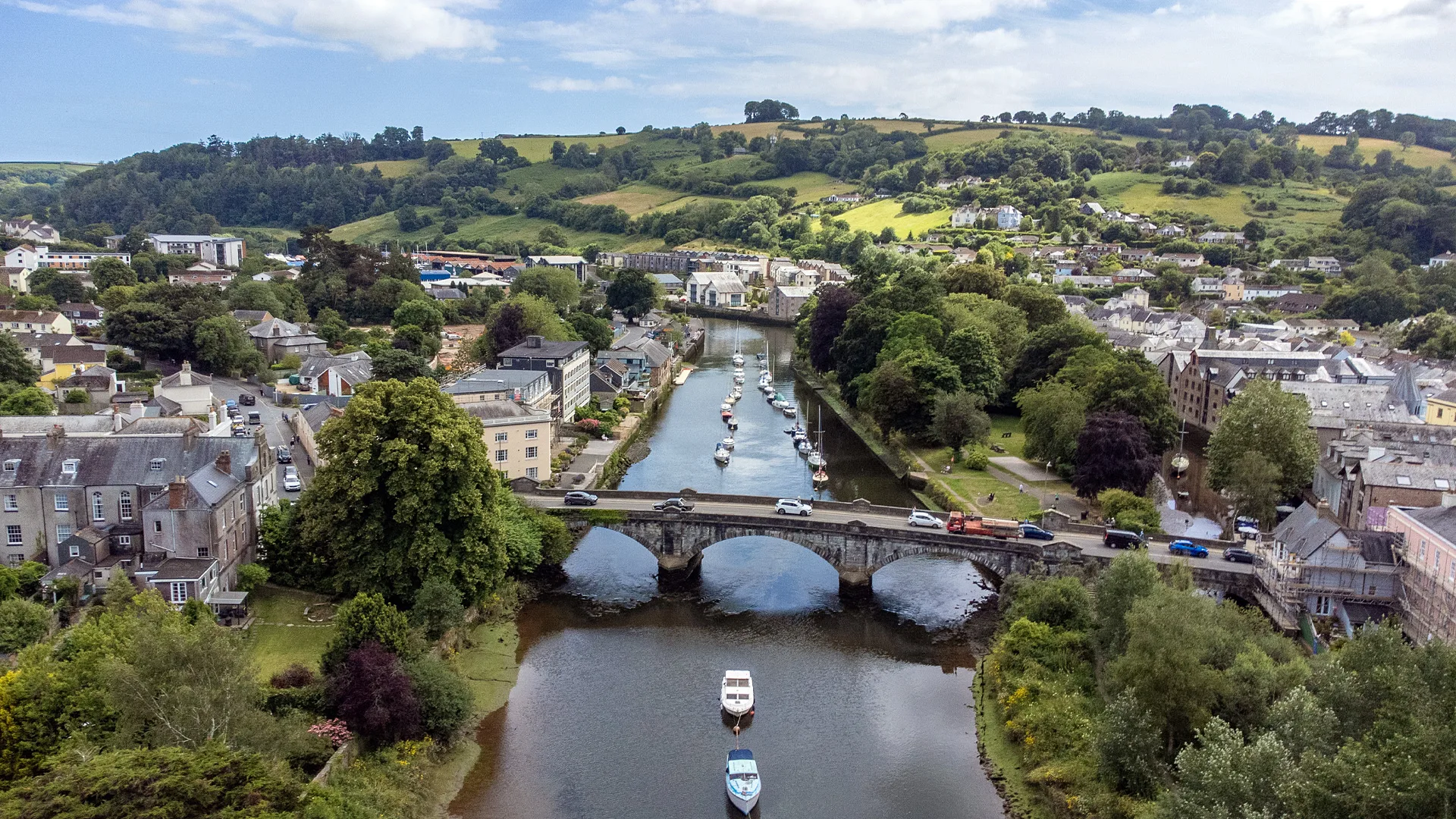 Holiday Cottages in Totnes, South Devon